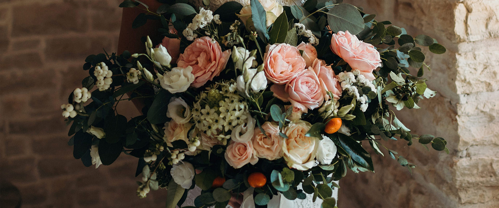 Top 10 wedding flowers